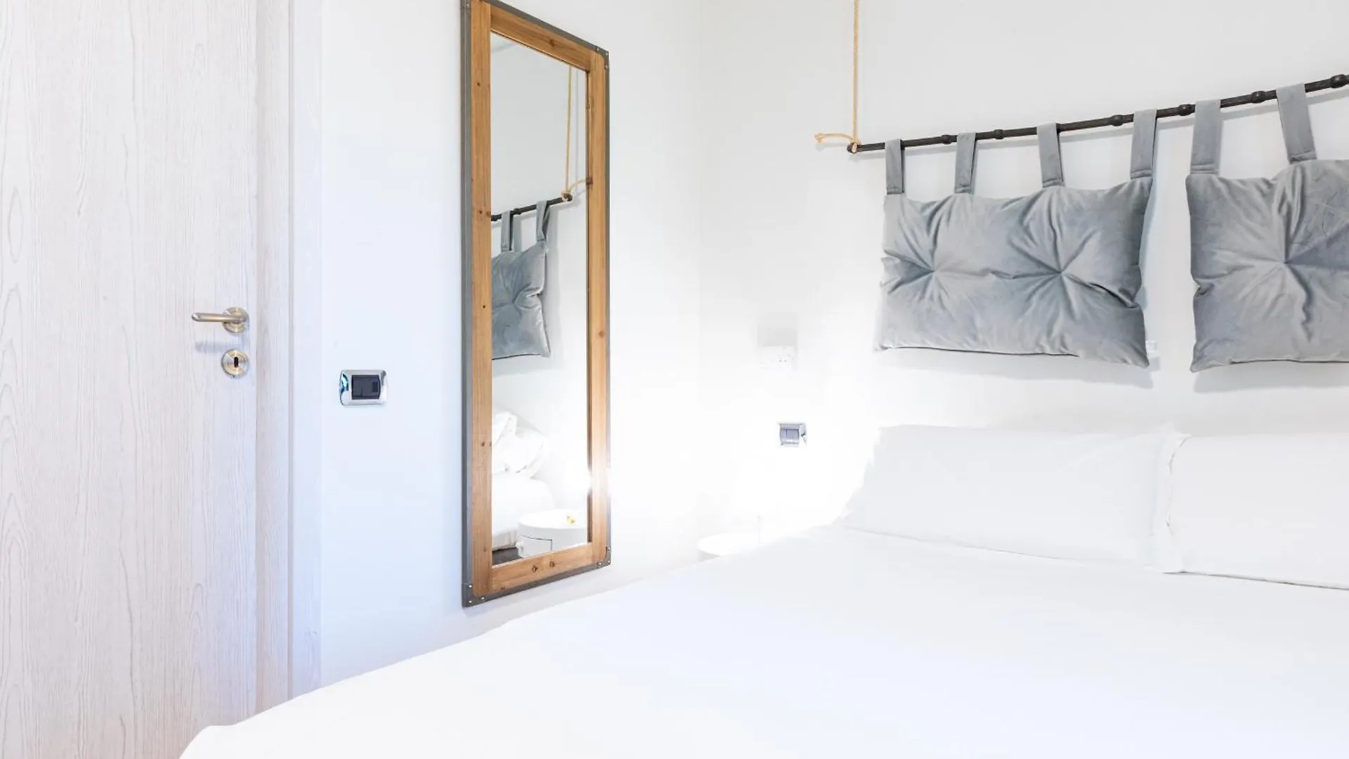 Citta Studi Suites - Top Collection Милан
